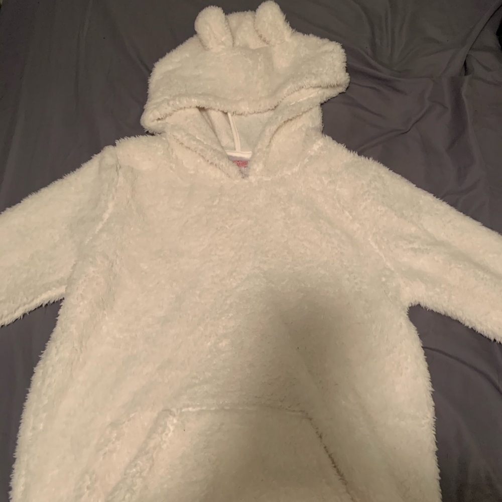 Super soft white hoodie.